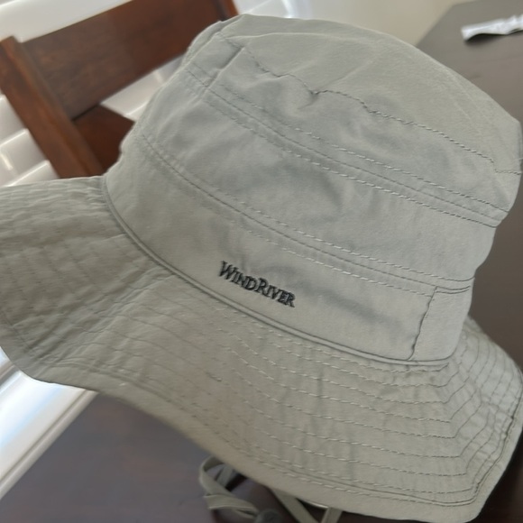 WindRiver No Fly Zone Mosquito Repellent Olive Hat Unisex - Picture 2 of 10